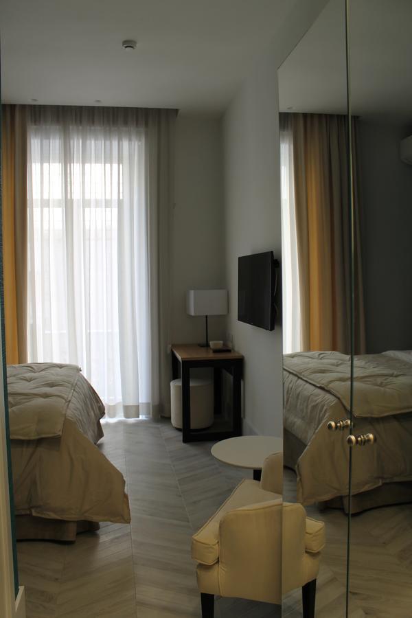 Bed No Breakfast Ak 2 Hotel Nápoles Exterior foto